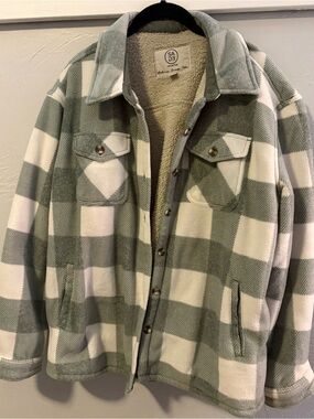 Sage collective Sage Green and White Plaid Sherpa-Lined Shirt Jacket